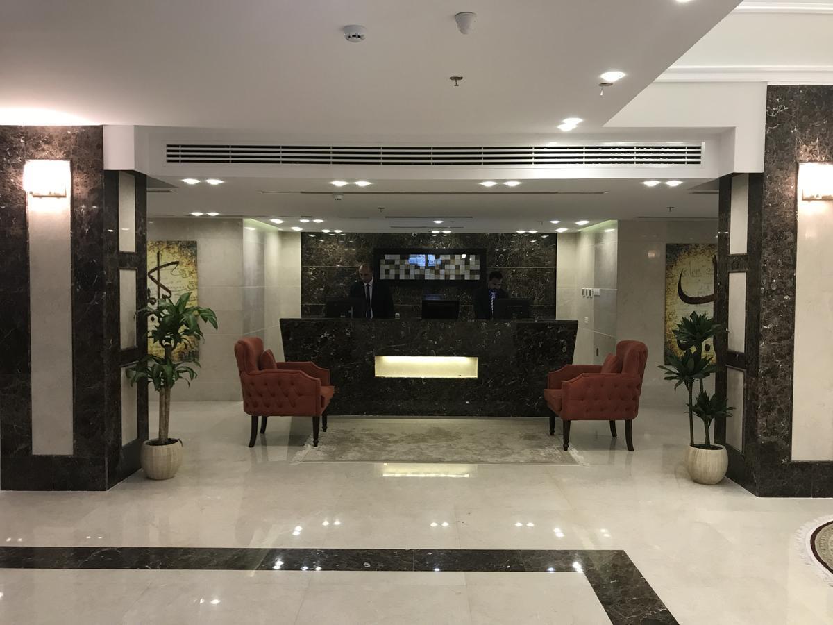 Remaz Suites Hotel Al Al Jubail Exteriör bild
