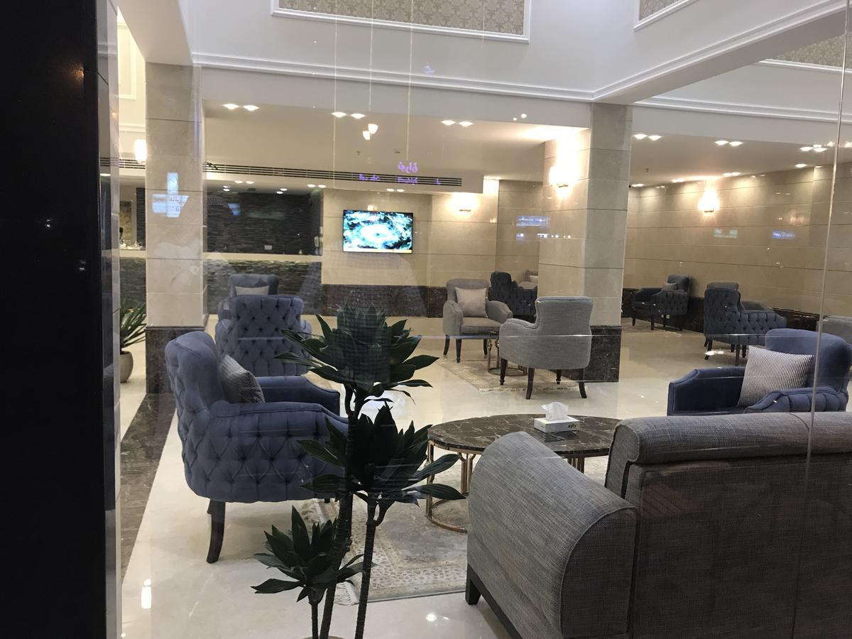 Remaz Suites Hotel Al Al Jubail Exteriör bild