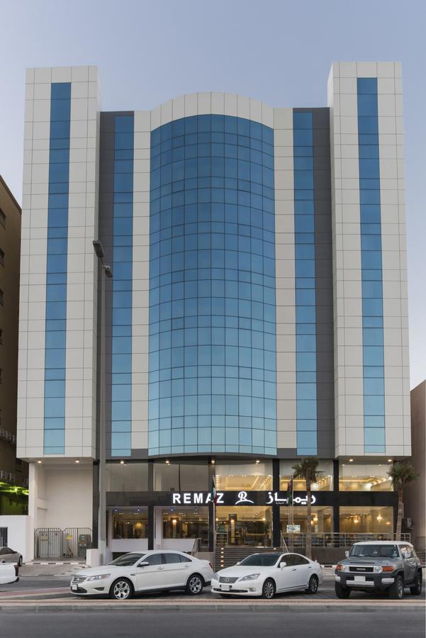 Remaz Suites Hotel Al Al Jubail Exteriör bild